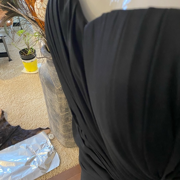 Evening very beautiful dress. - Picture 9 of 9